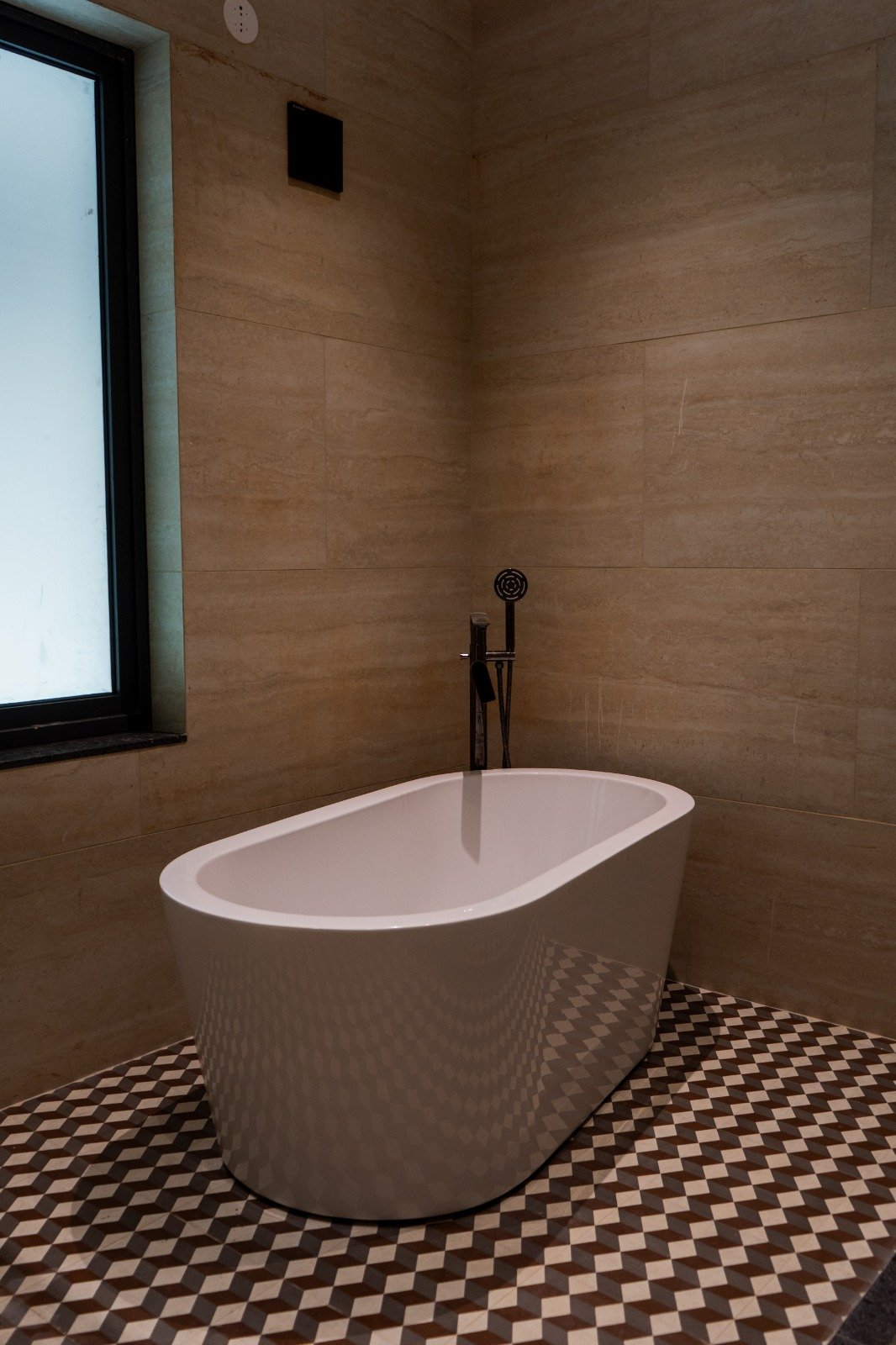 Polished Luxury Bedroom Suites Layout